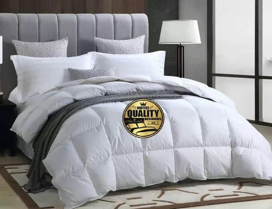 Hotel Quality Premium Comforter